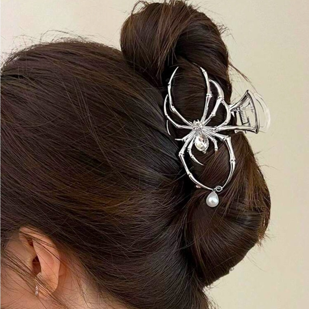 Silver Spider Hair Claw Clip NEW 🏷️